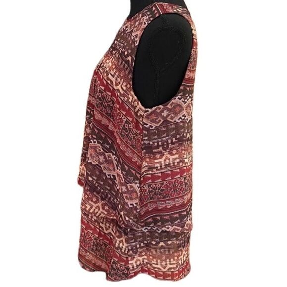 BCBGeneration Invert-Pleat Tribal Tank Top
Size M - Picture 3 of 6